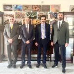 وفد الجمعية الكويتية لمتابعة وتقييم الأداء البرلماني يلتقي مدير إدارة منظمات المجتمع المدني في جامعة الدول العربية